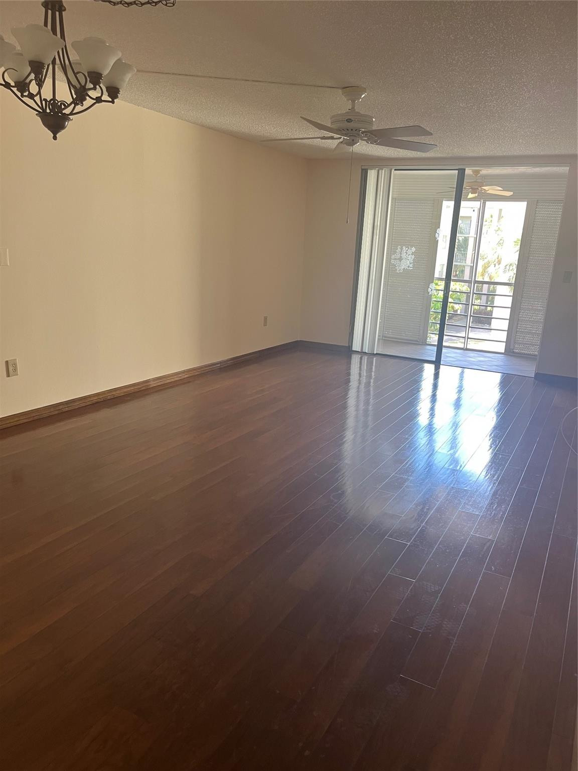 1830 N Lauderdale Ave 4311
