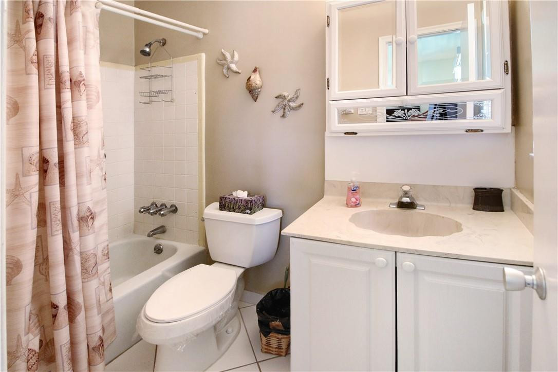 2100 NE 38TH Street 222