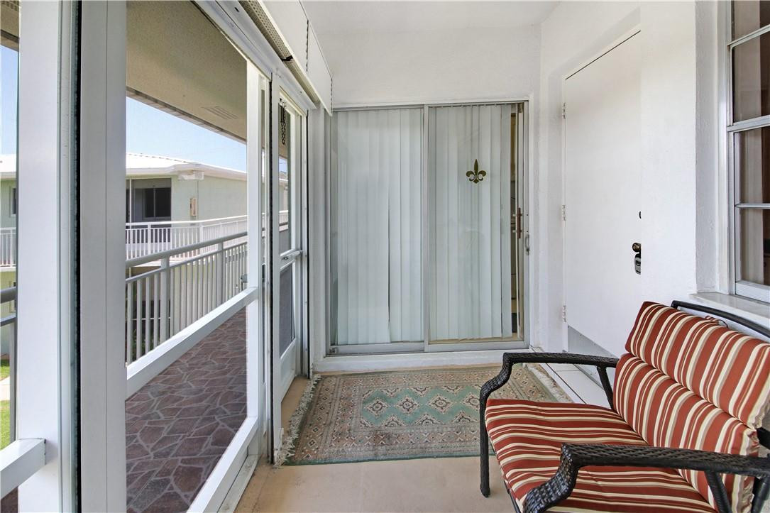 2100 NE 38TH Street 222