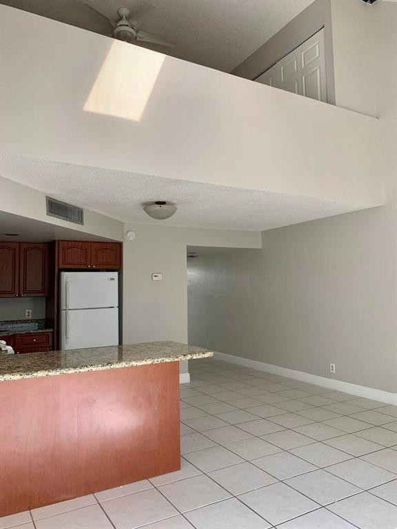 49 Deer Creek Rd E101