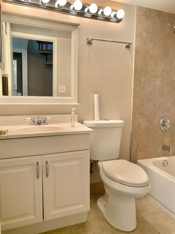 49 Deer Creek Rd E101
