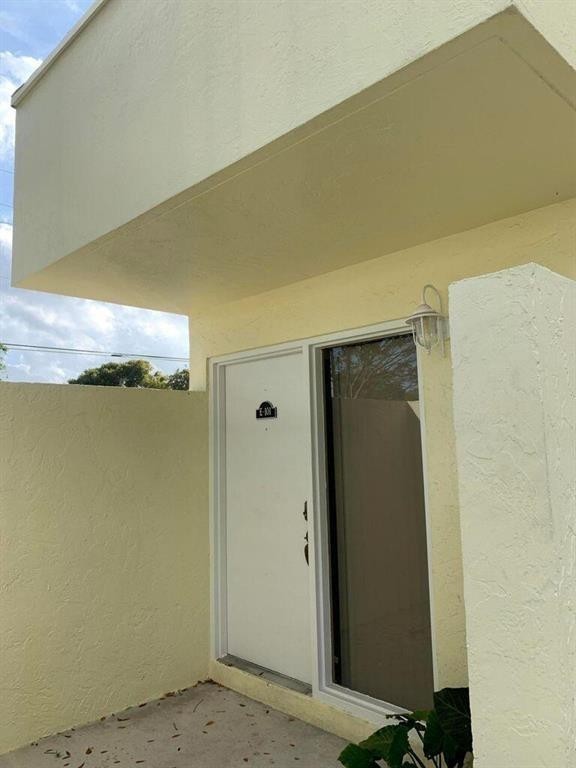 49 Deer Creek Rd E101