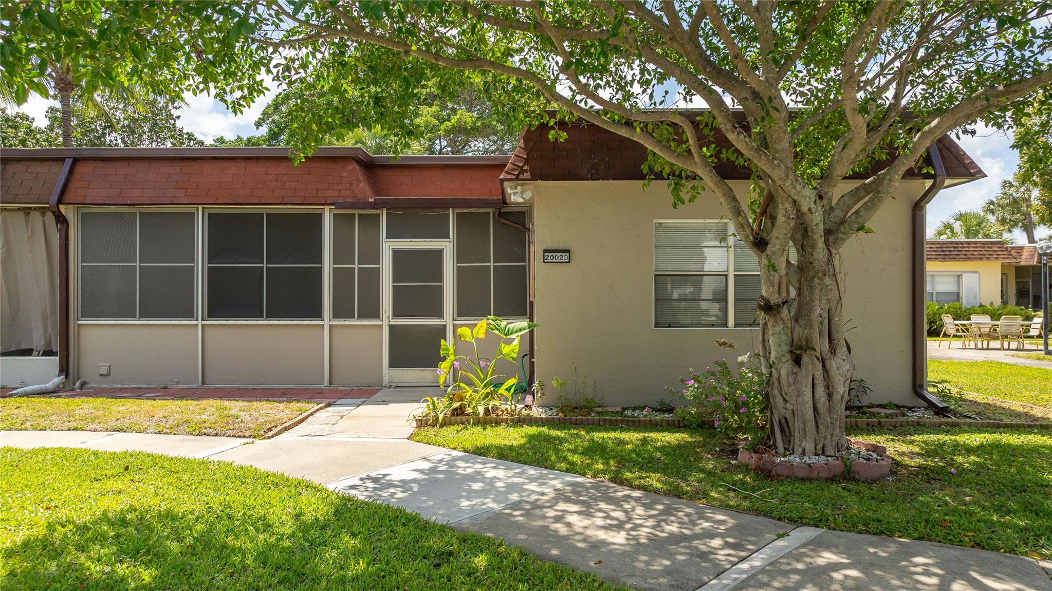 2002 SW Natura Blvd D