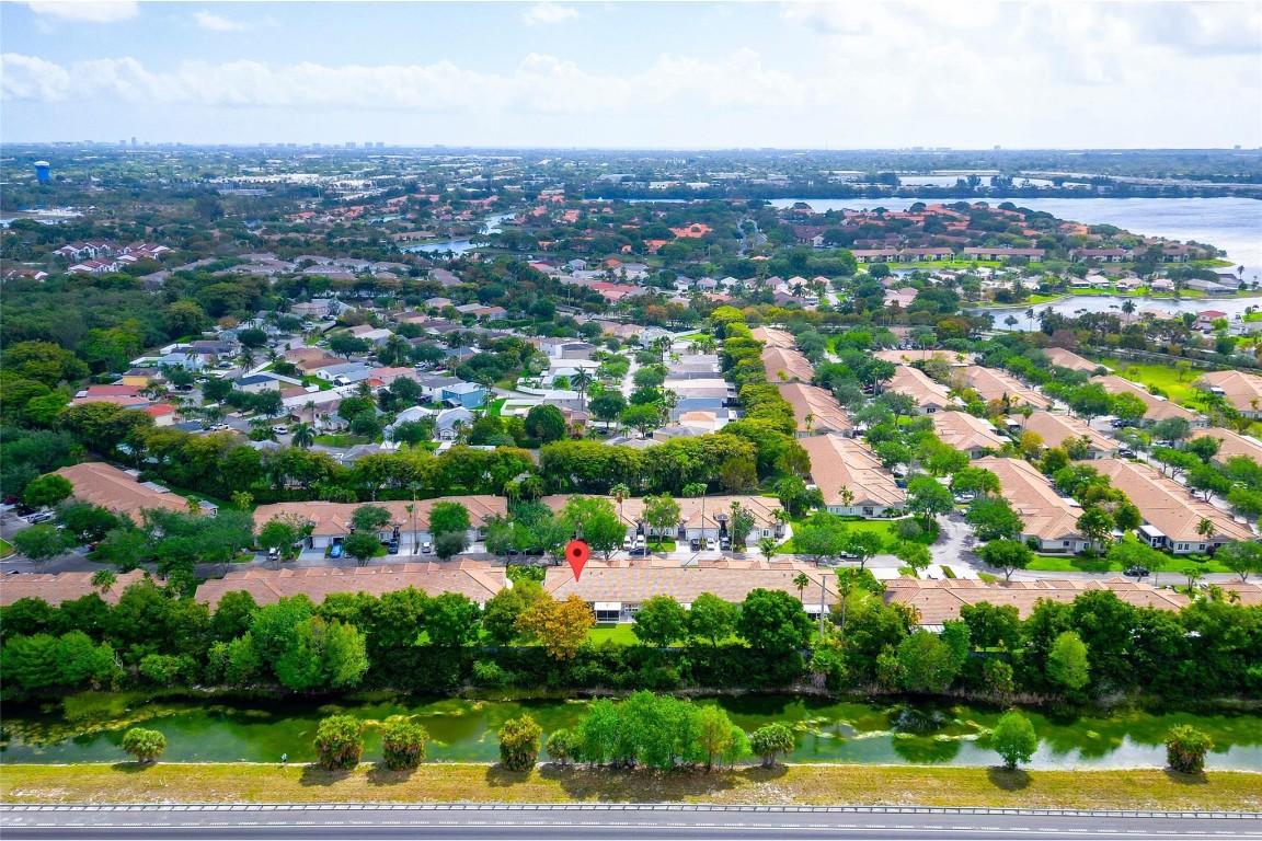 1245 SW 48th Ter 1245