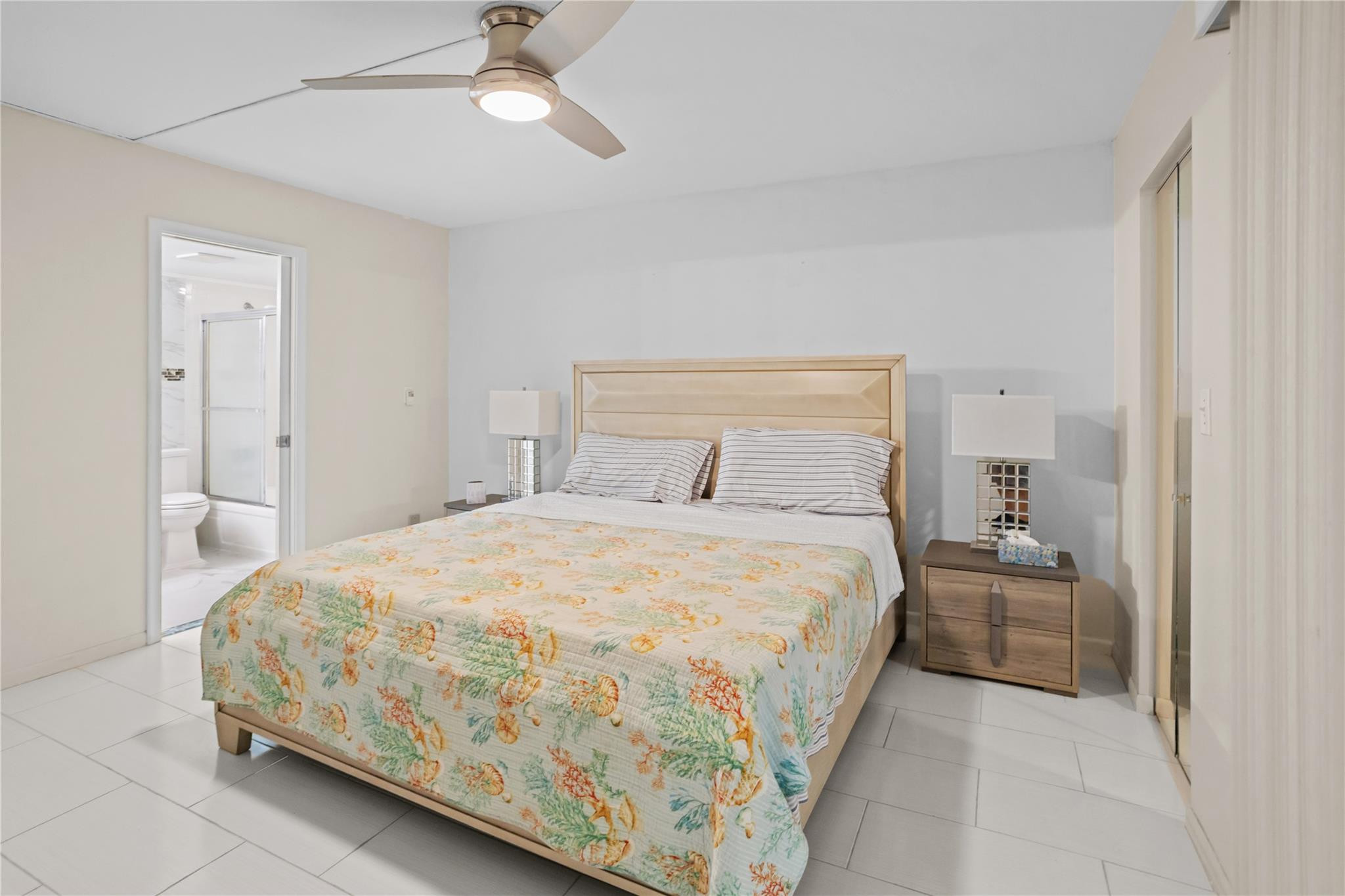 4702 Martinique Dr D2