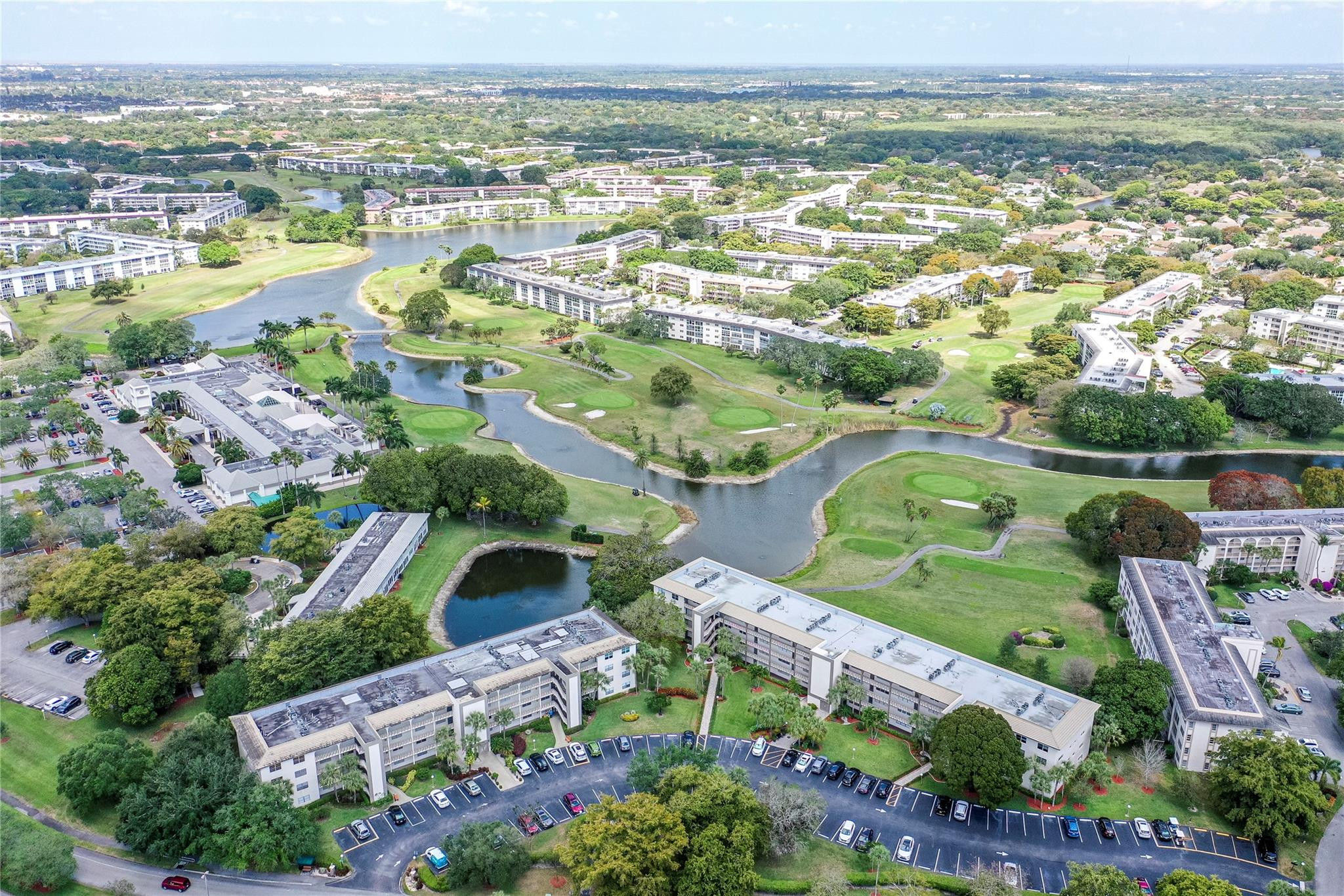 4702 Martinique Dr D2