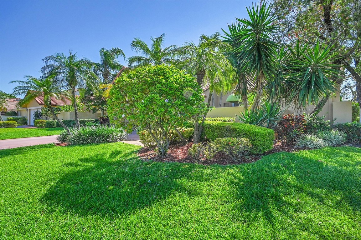 19324 Cherry Hills Ter