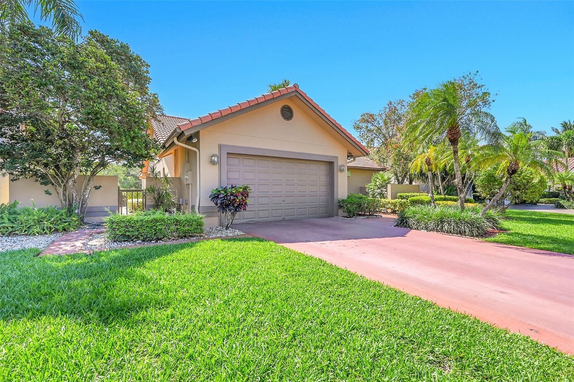 19324 Cherry Hills Ter