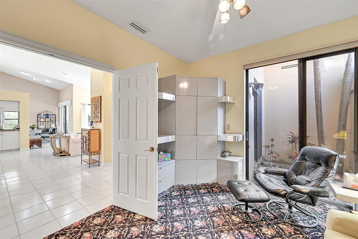 19324 Cherry Hills Ter