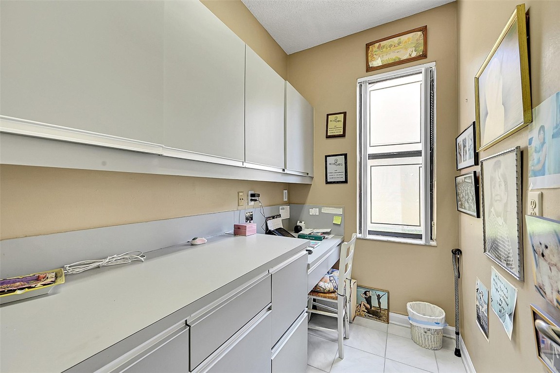 19324 Cherry Hills Ter