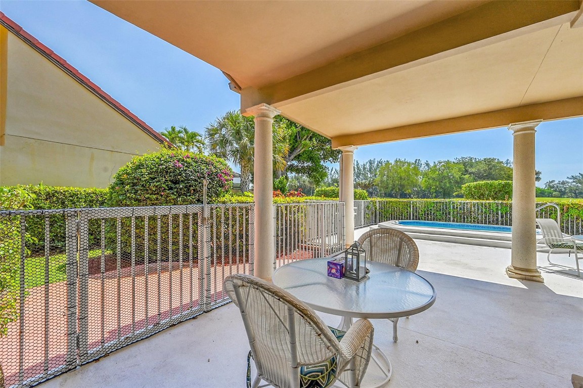 19324 Cherry Hills Ter