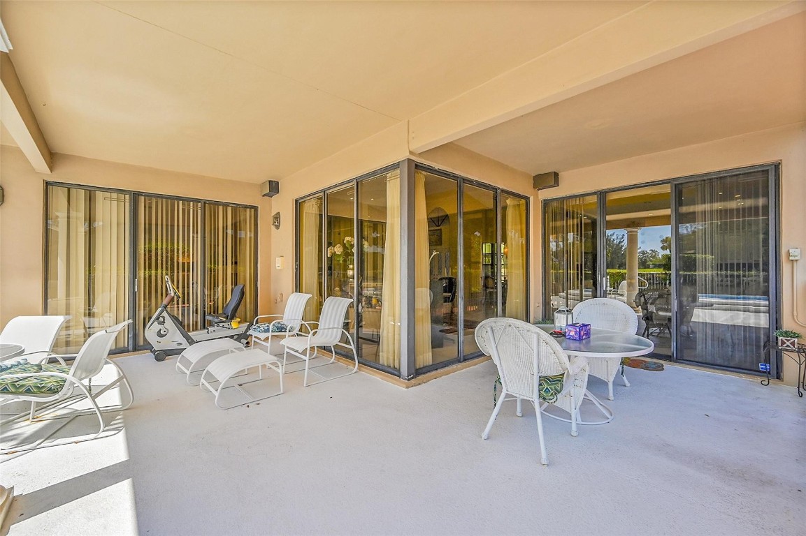 19324 Cherry Hills Ter