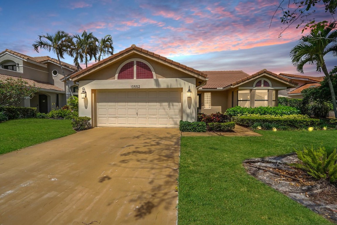 10552 Santa Laguna Dr