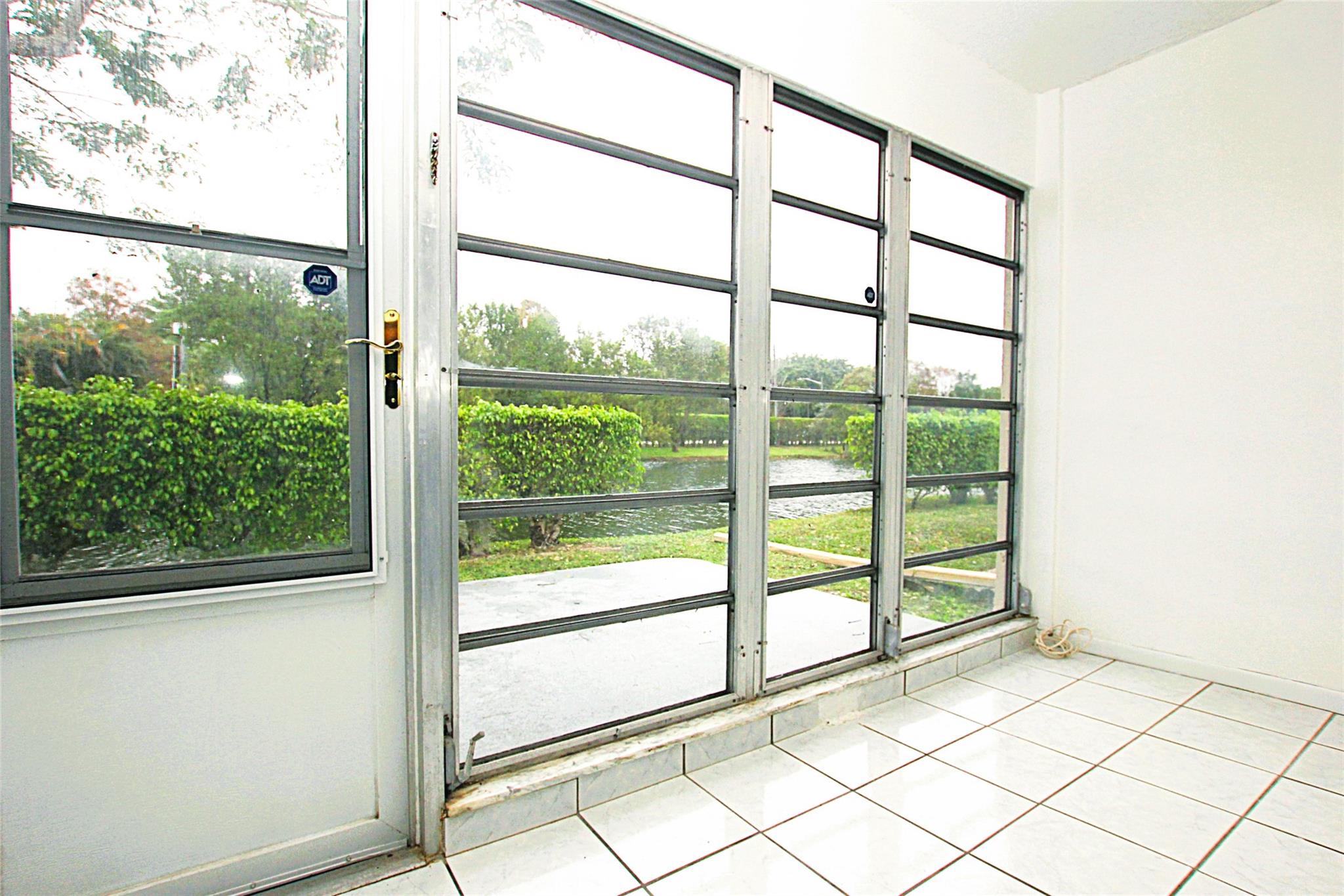 8653 Boca Dr 8653