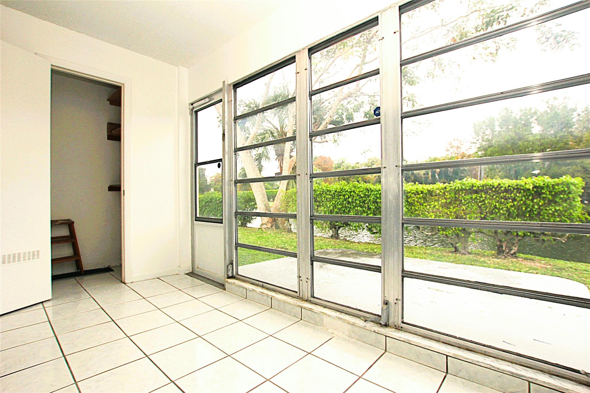 8653 Boca Dr 8653