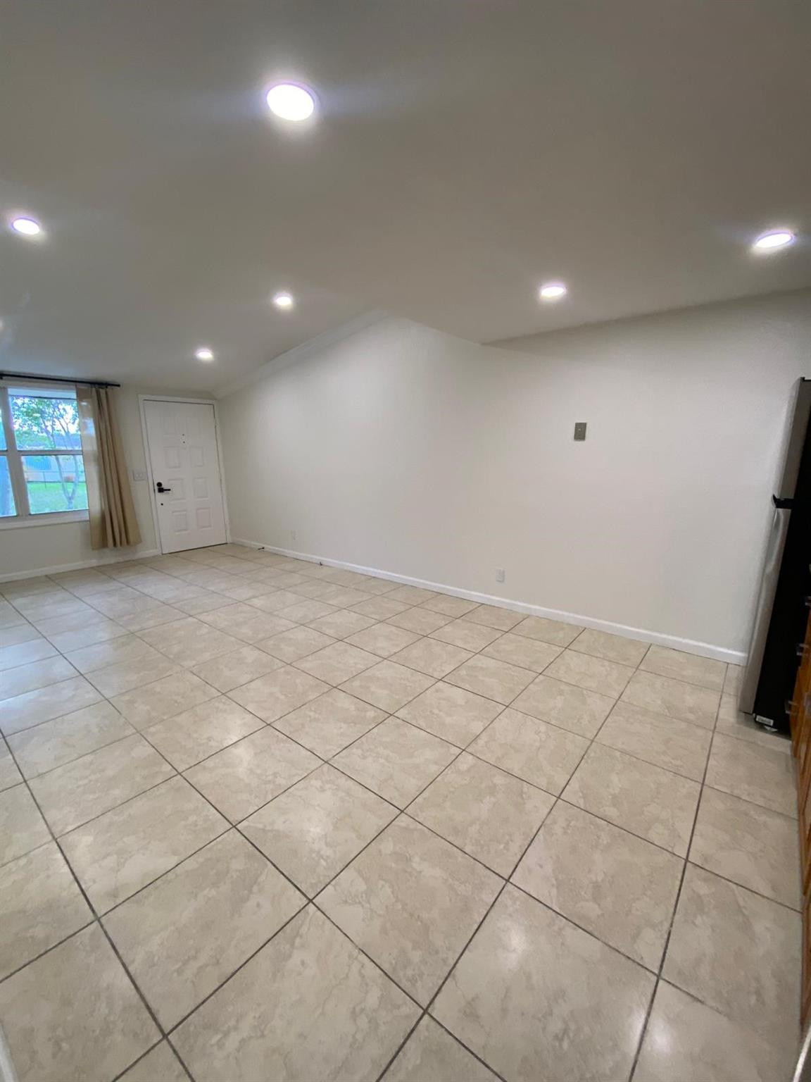 7224 Southgate Blvd