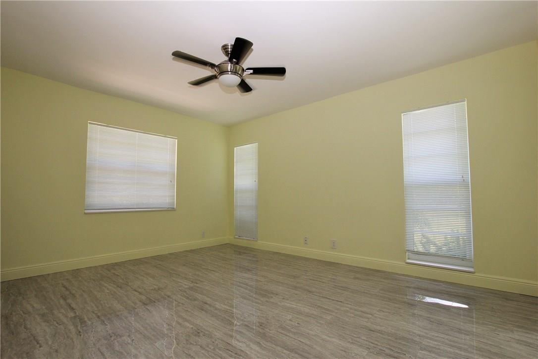 20844 Vinesta Cir 20844