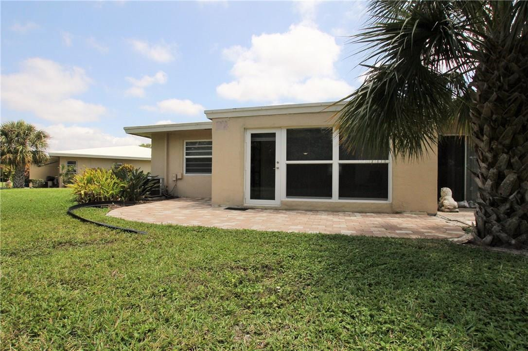 20844 Vinesta Cir 20844