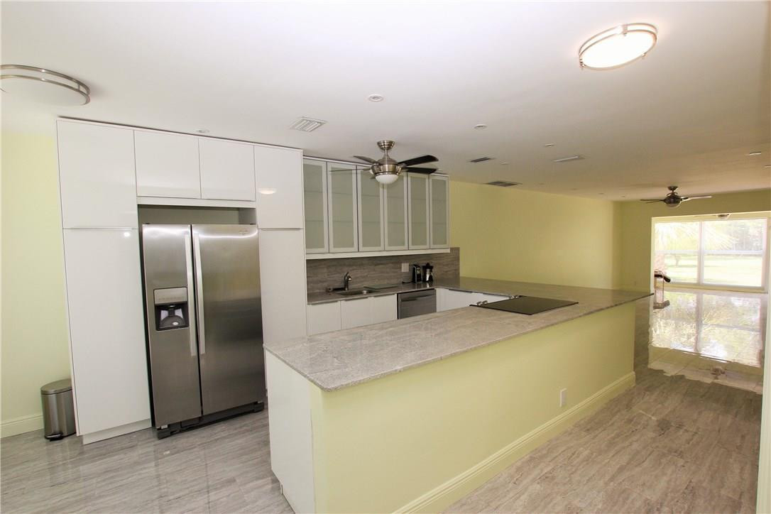 20844 Vinesta Cir 20844