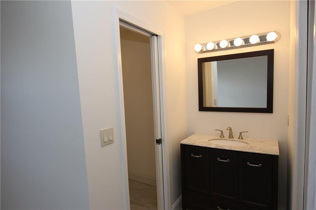 8799 NW 35th St 8799