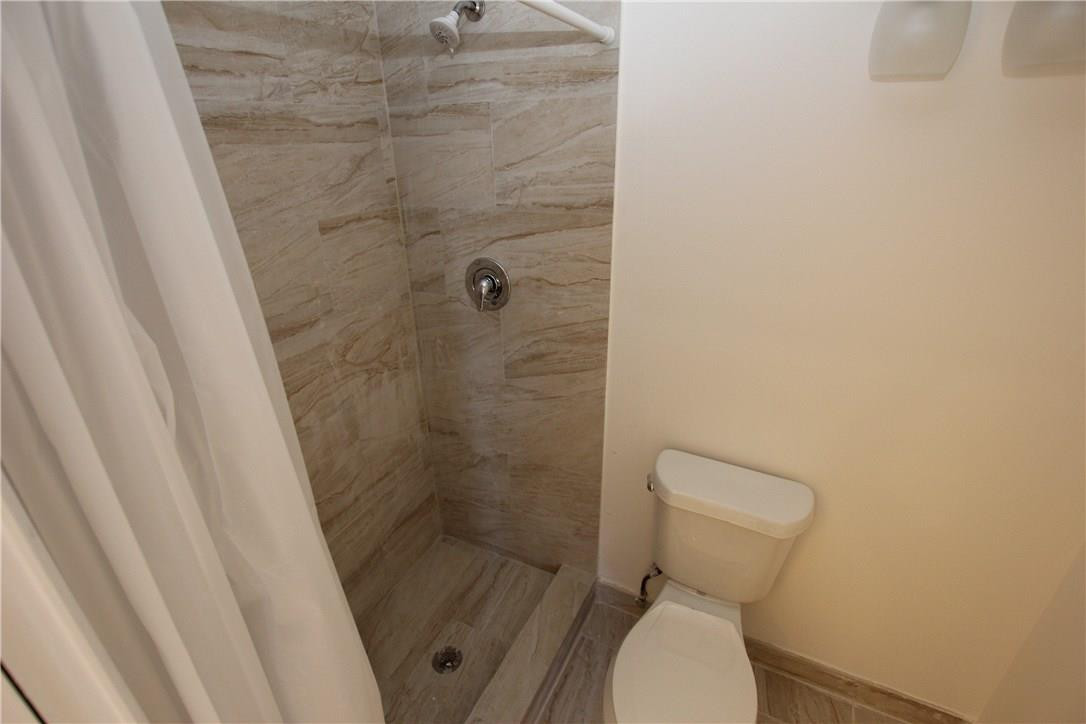 8799 NW 35th St 8799