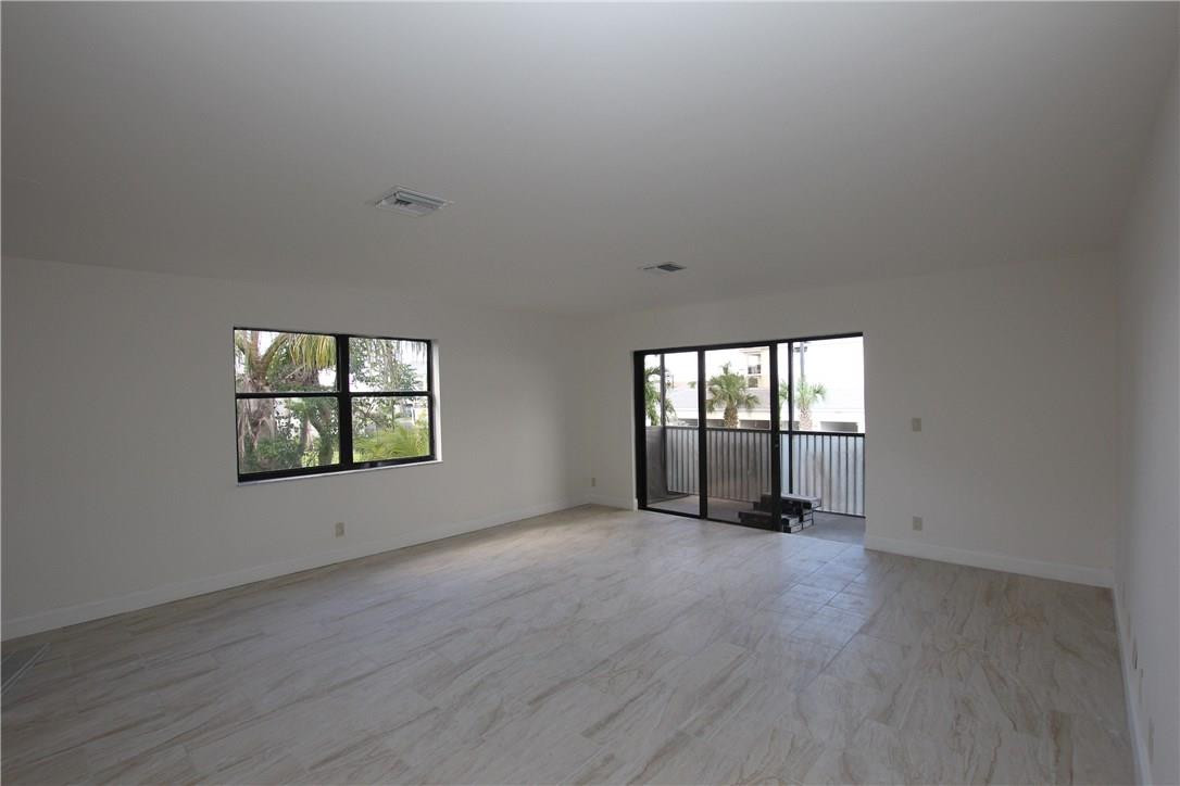 8799 NW 35th St 8799