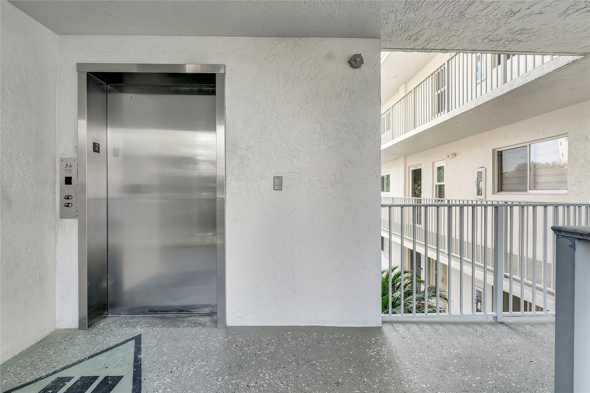 2236 N CYPRESS BEND DRIVE 206