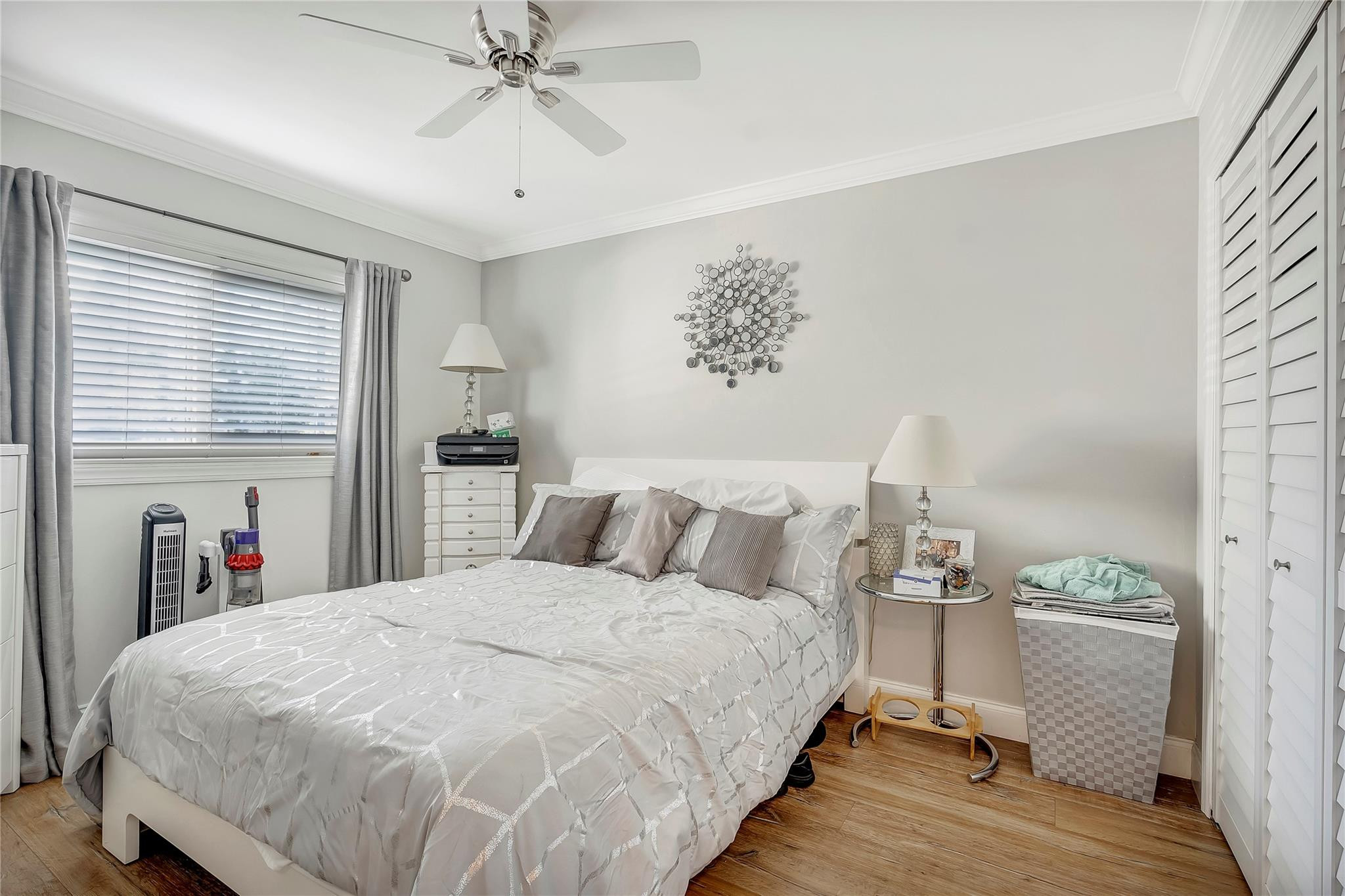 2236 N CYPRESS BEND DRIVE 206