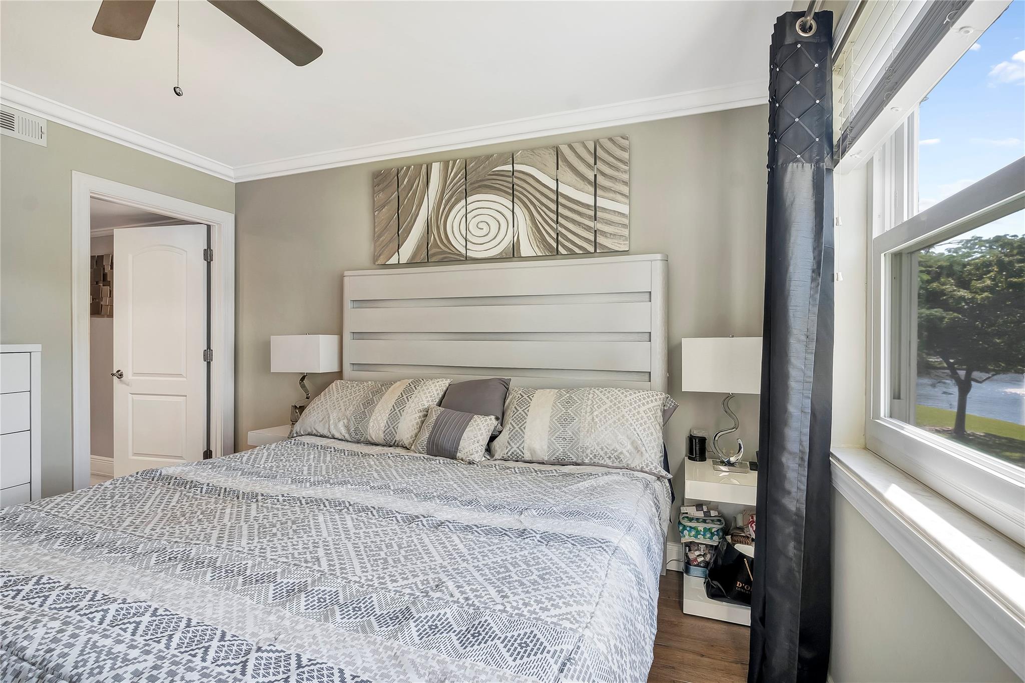 2236 N CYPRESS BEND DRIVE 206