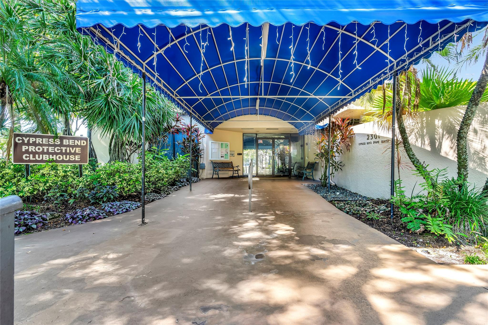 2236 N CYPRESS BEND DRIVE 206