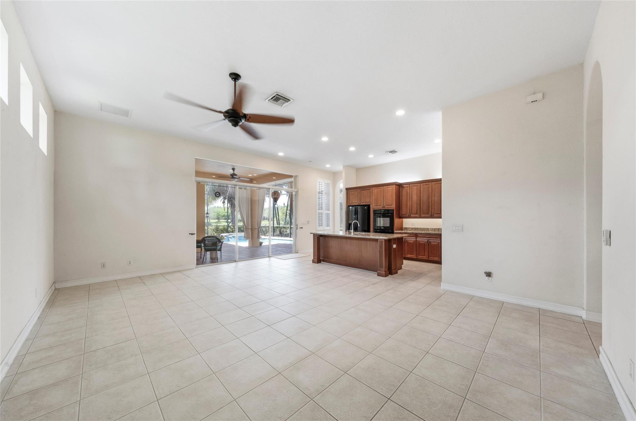 10758 NW 83rd Ct
