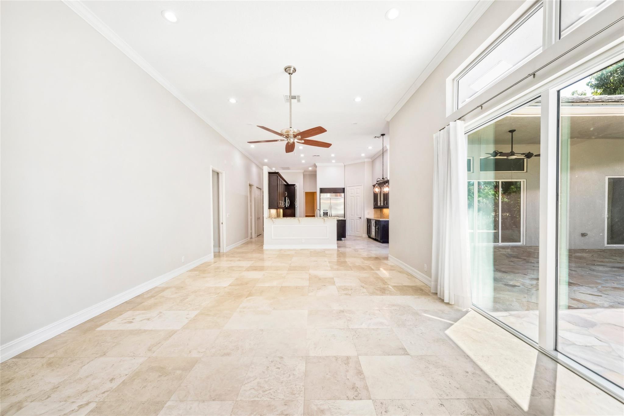 10188 NW 66th Dr