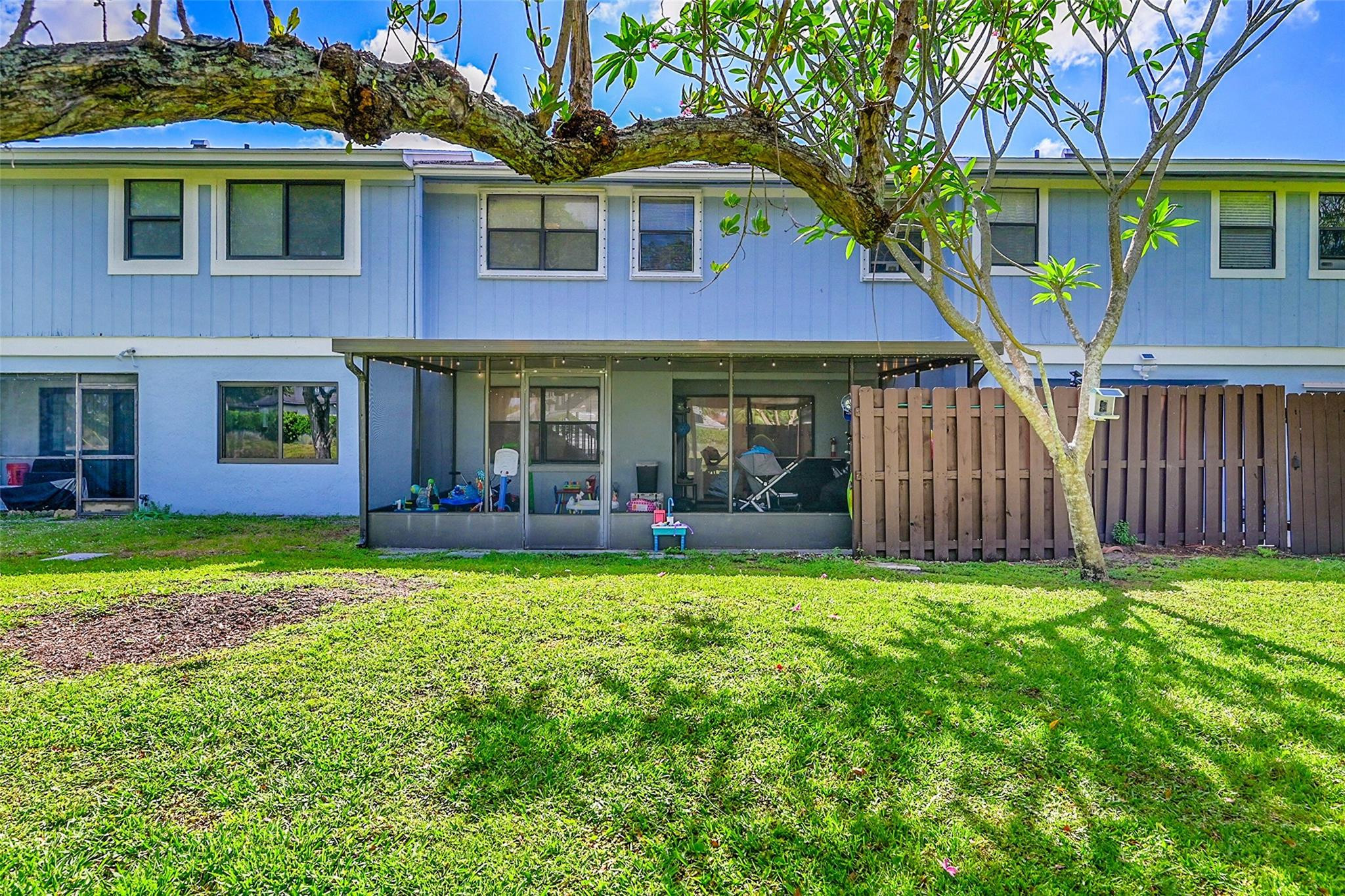 16419 Strawberry Way