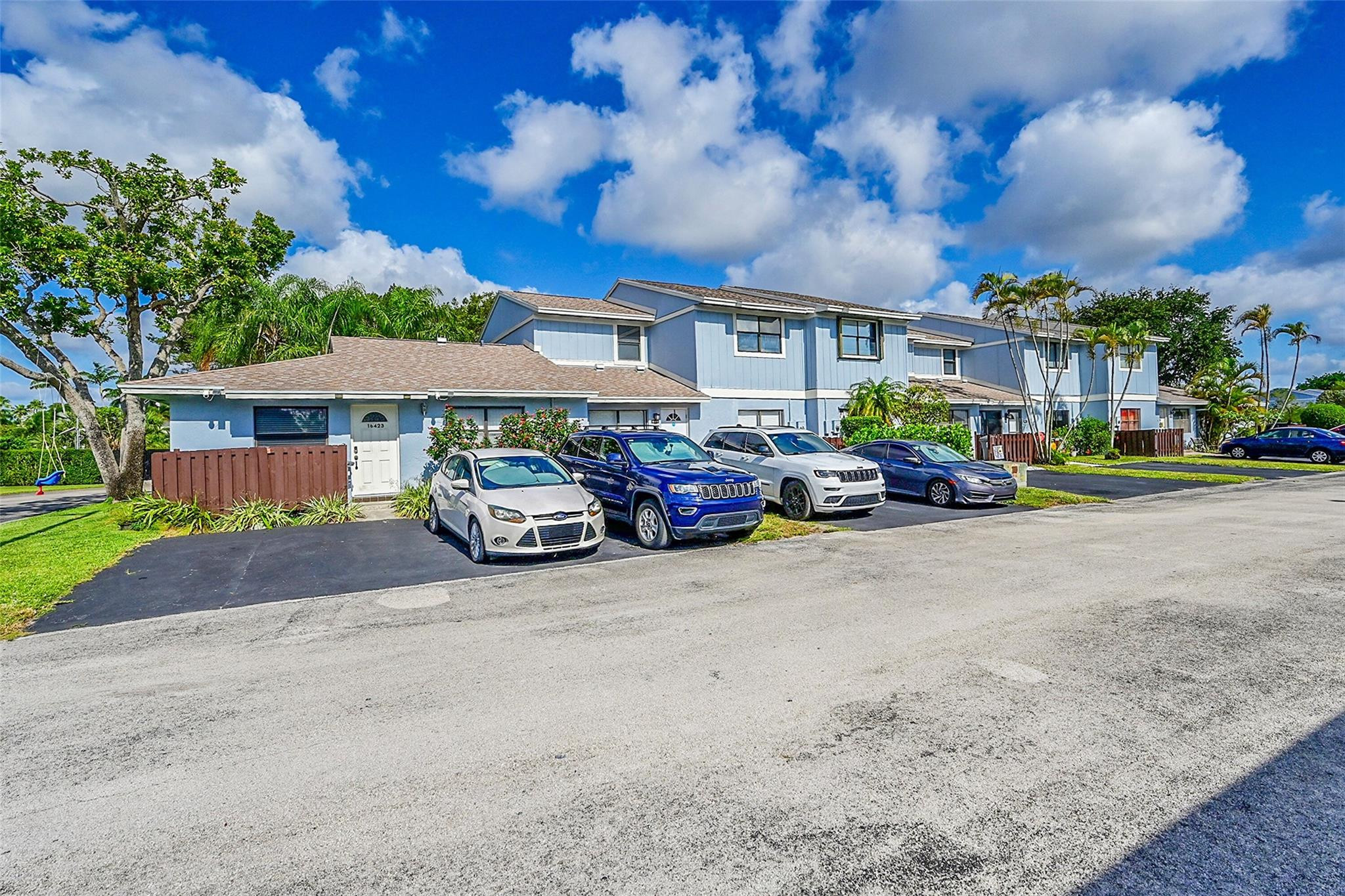 16419 Strawberry Way