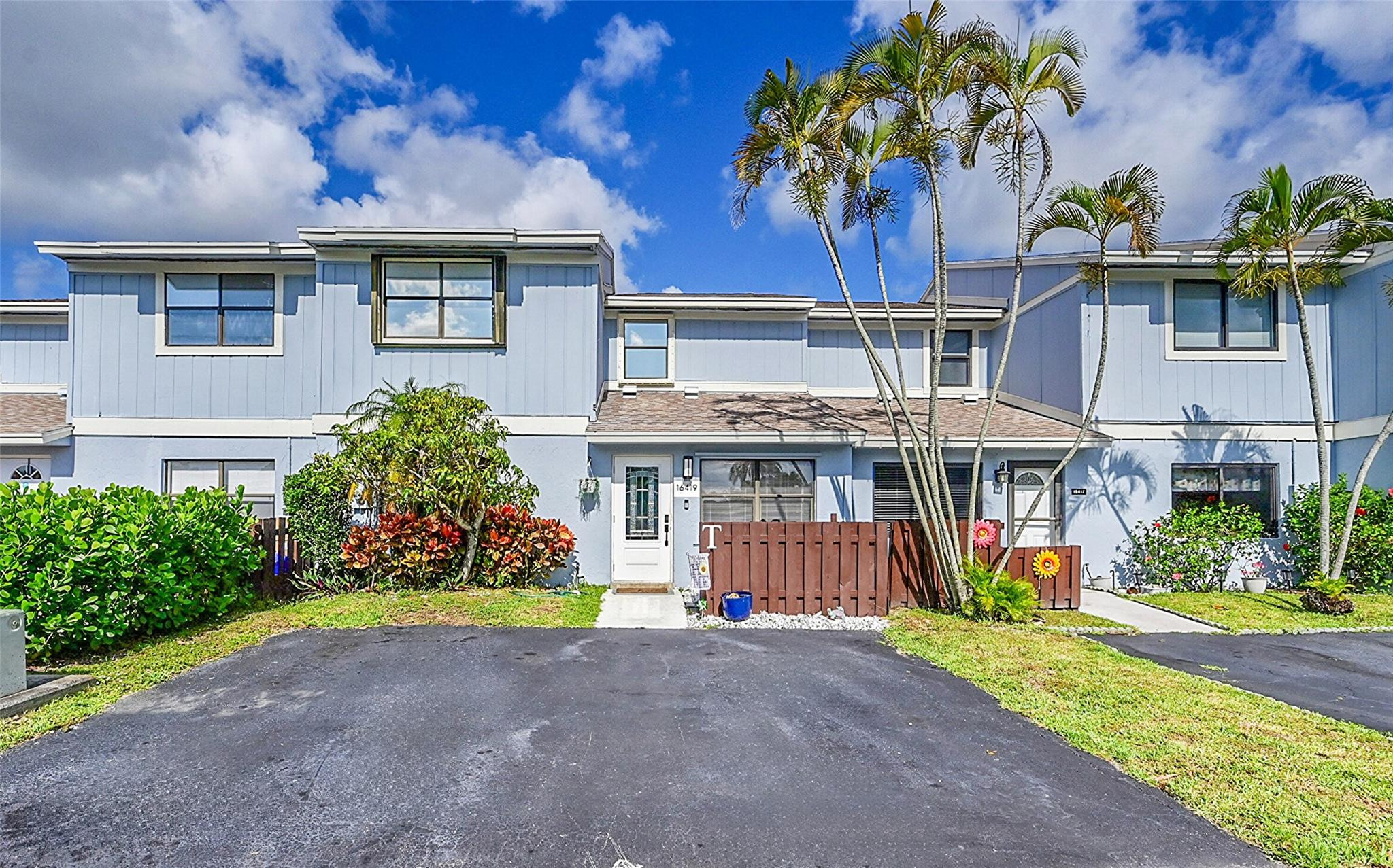 16419 Strawberry Way