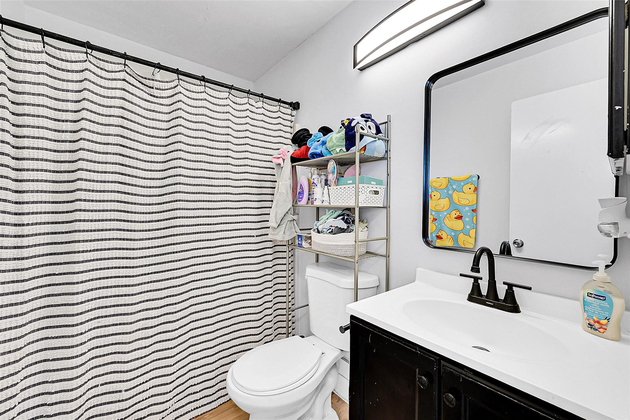 16419 Strawberry Way