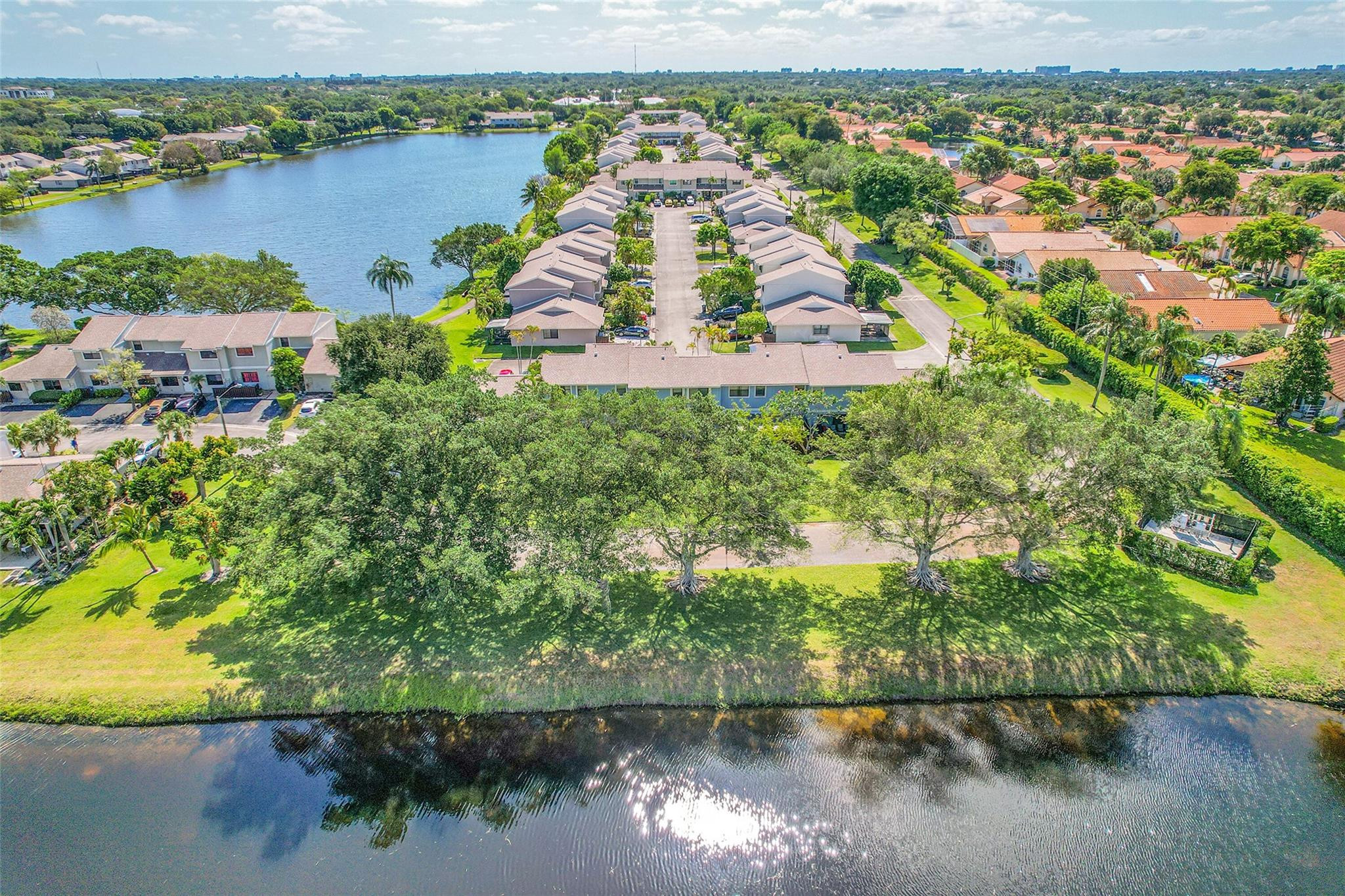 16419 Strawberry Way