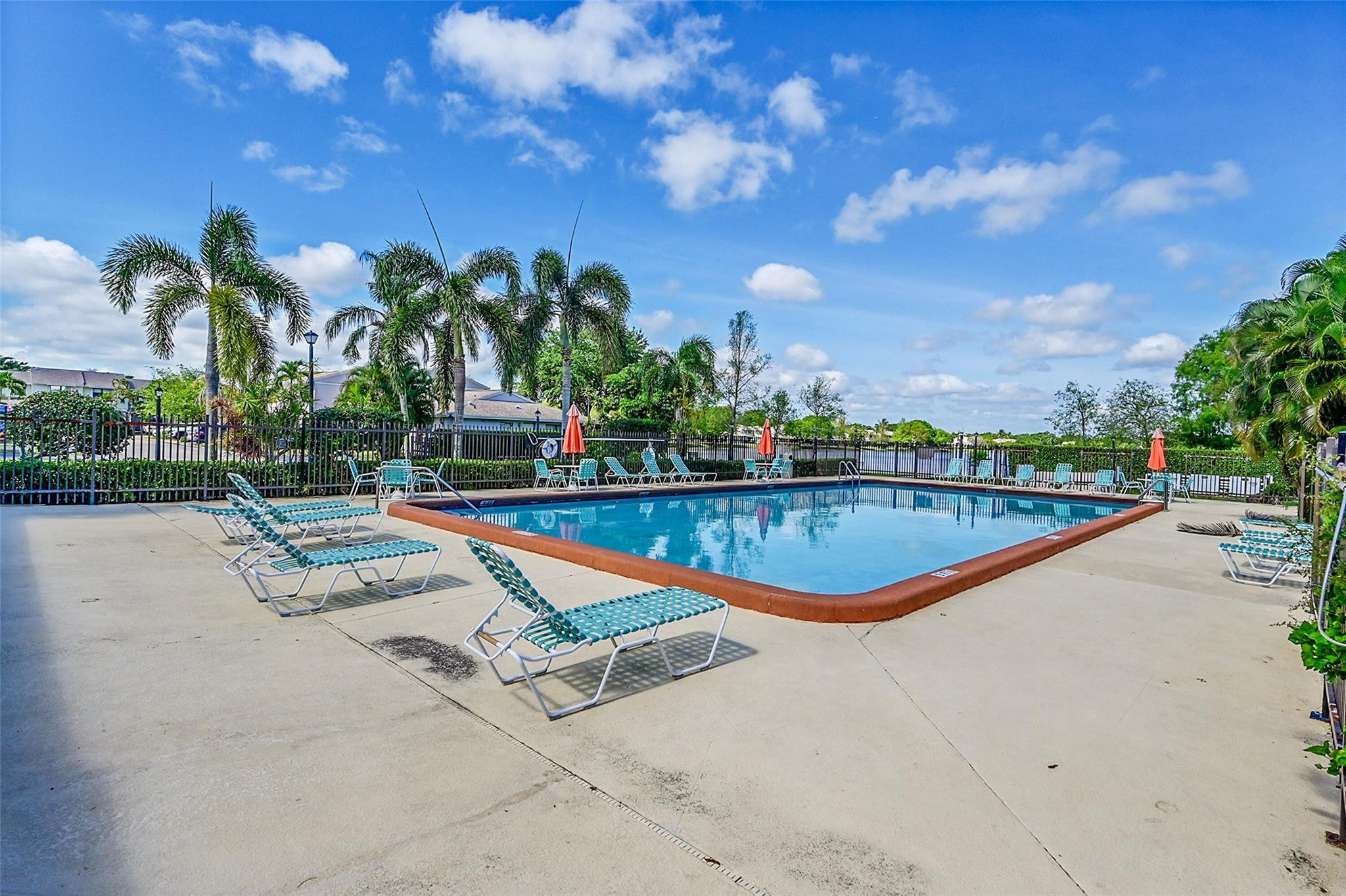 16419 Strawberry Way