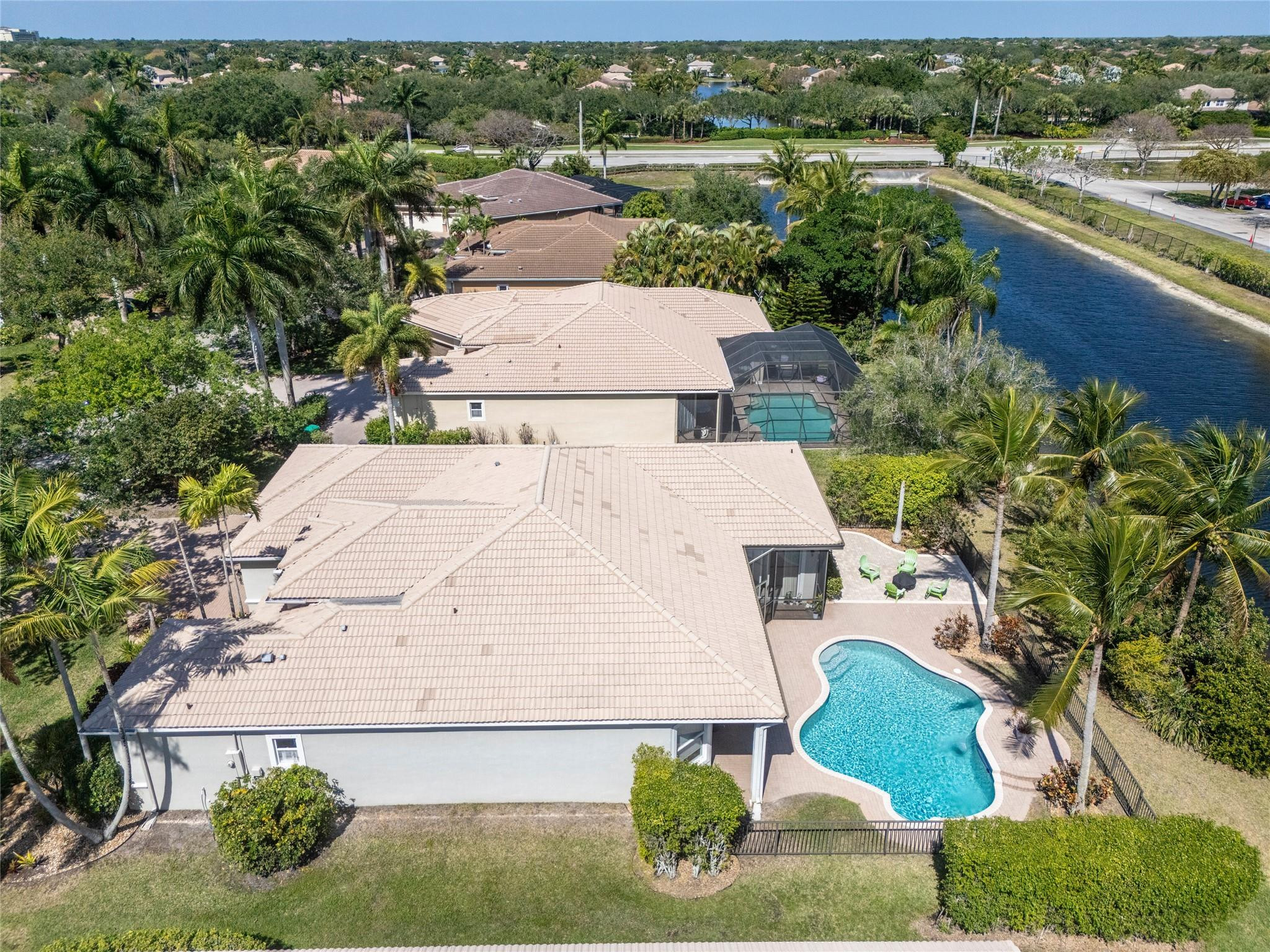 10645 NW 69th Pl