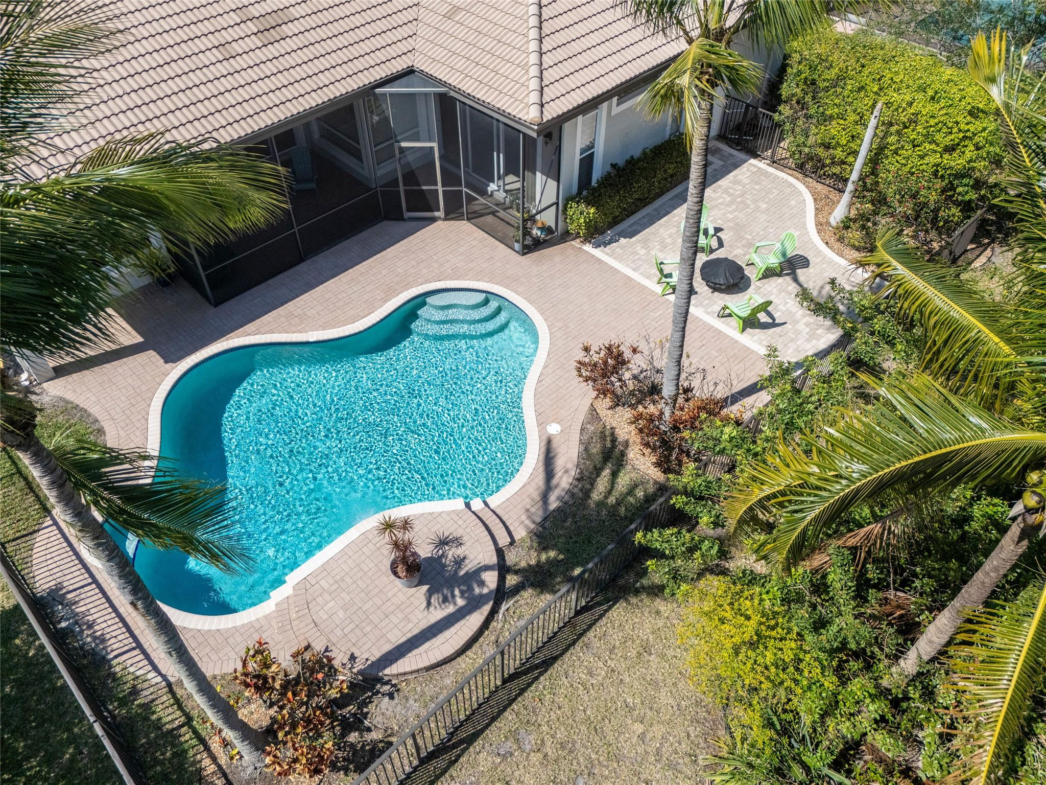 10645 NW 69th Pl