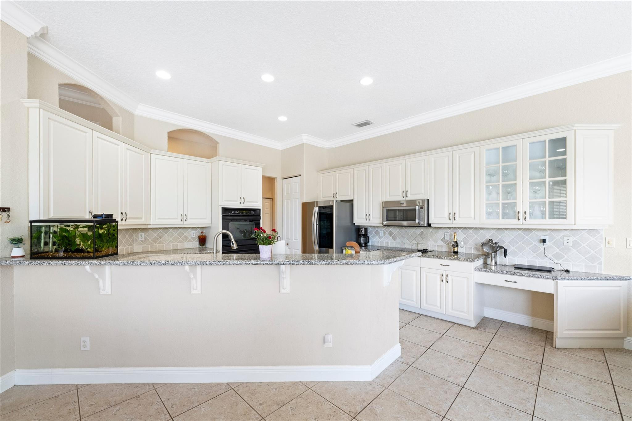 10645 NW 69th Pl