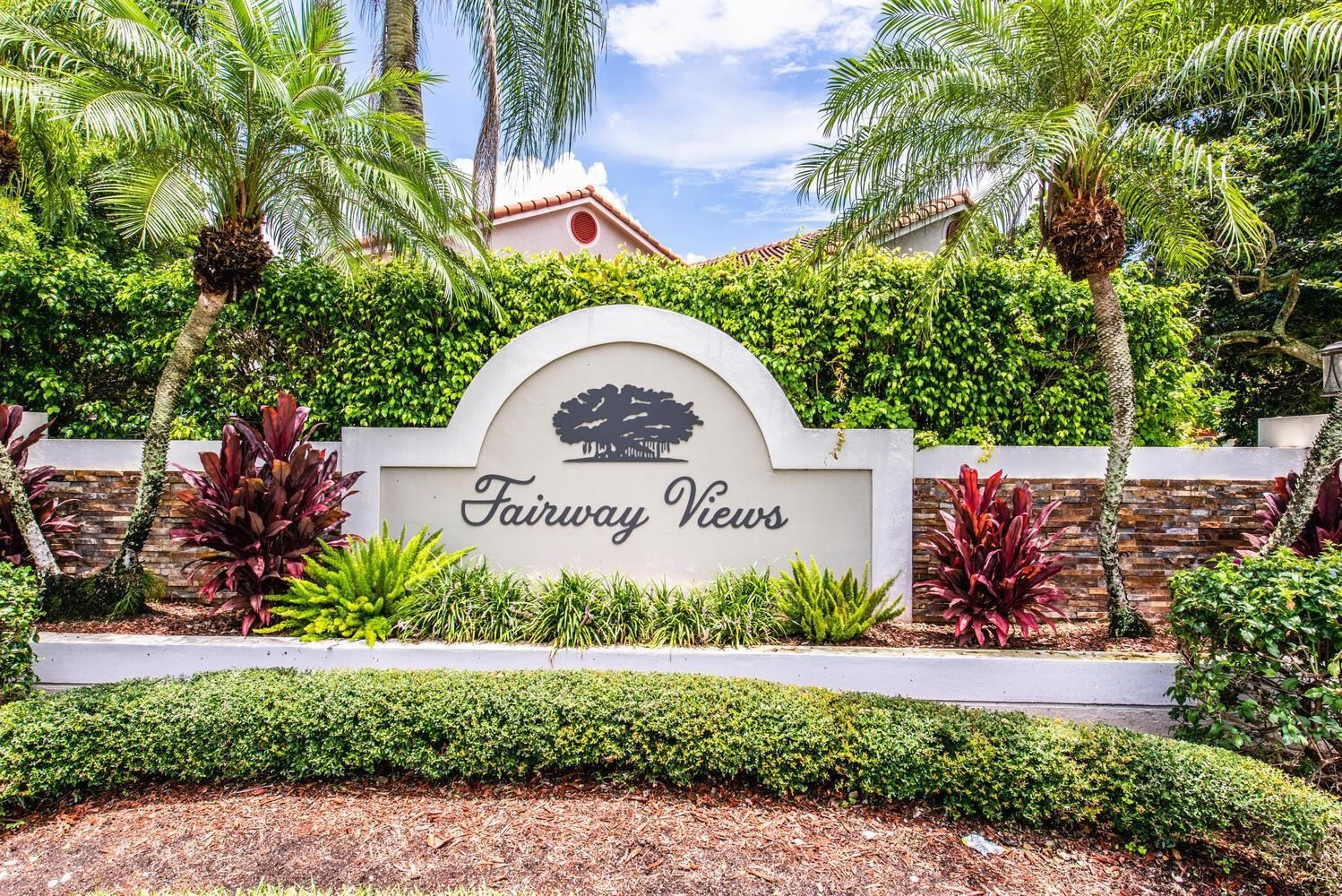 7362 Pinewalk Dr 7362