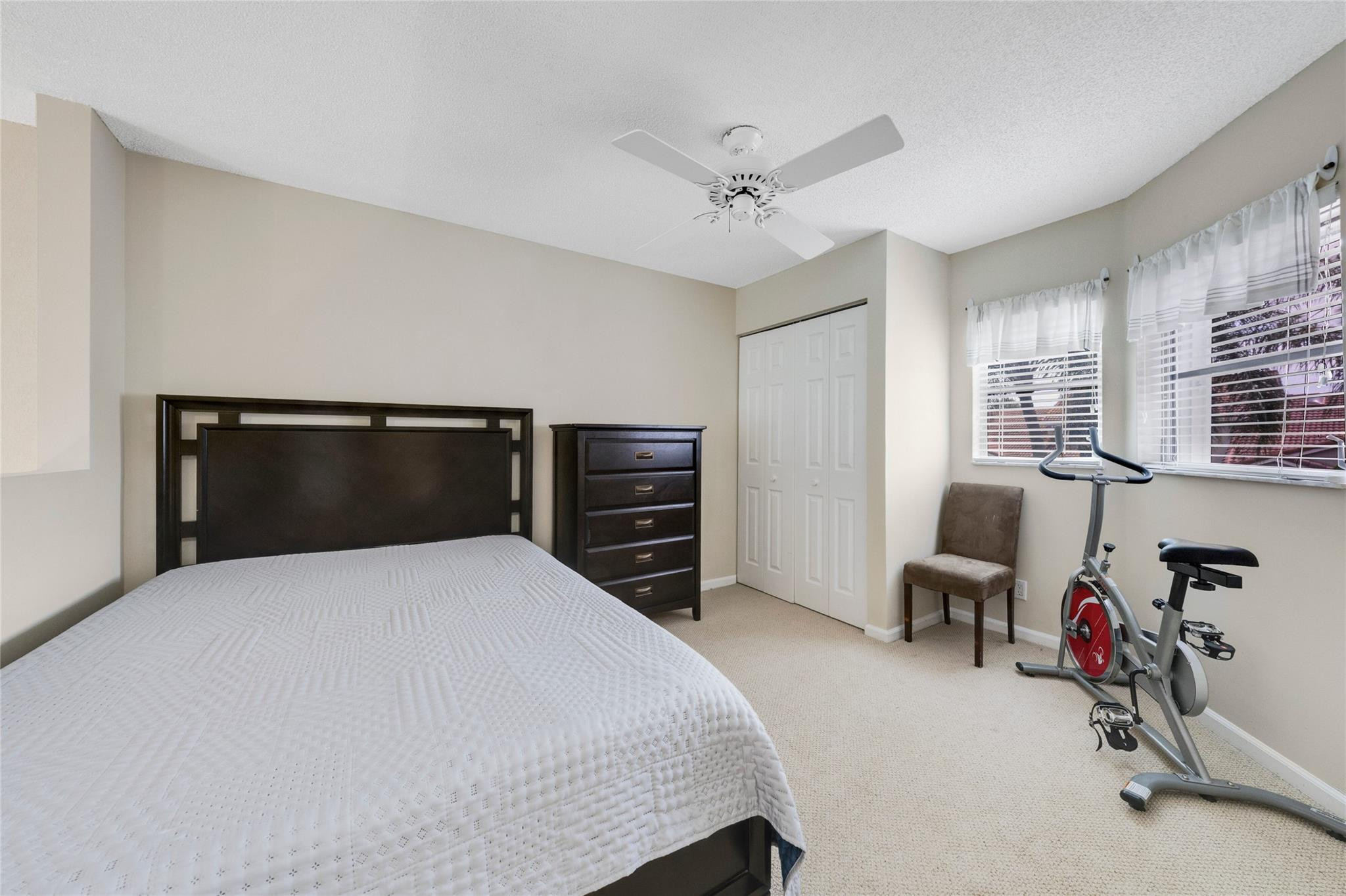 7362 Pinewalk Dr 7362