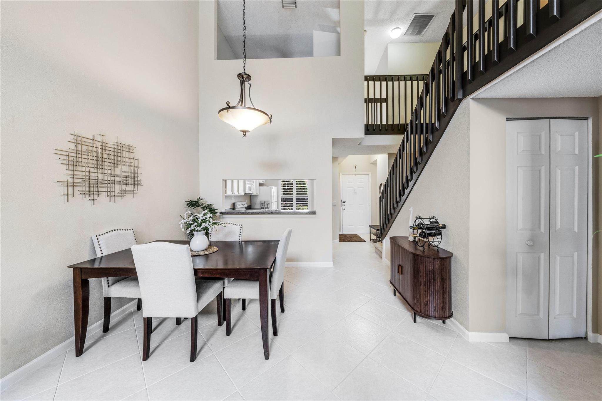 7362 Pinewalk Dr 7362