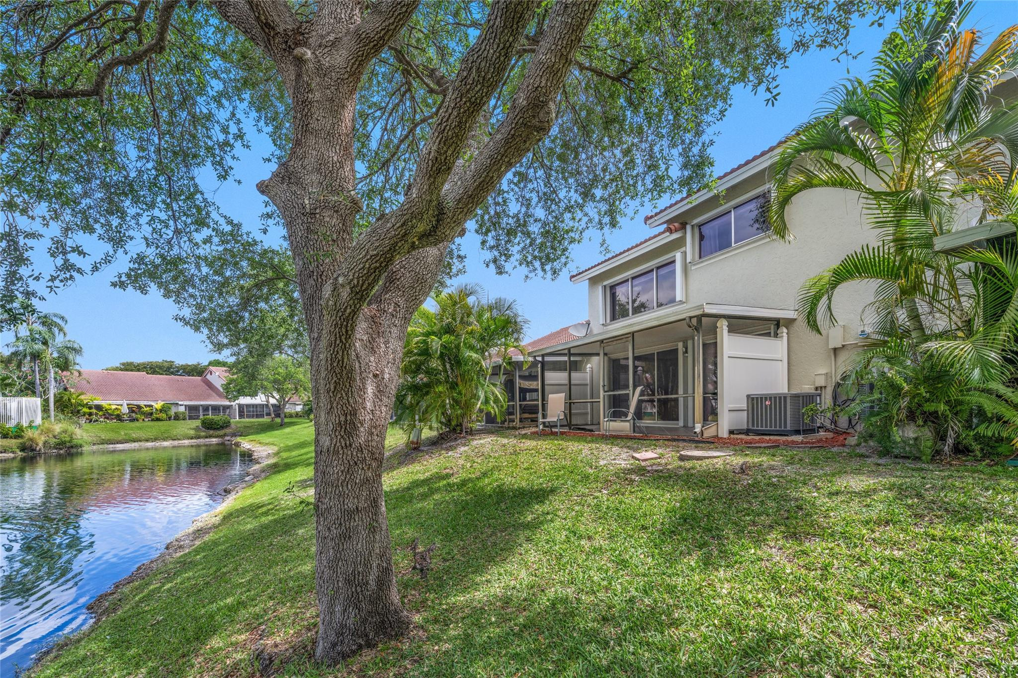 7362 Pinewalk Dr 7362