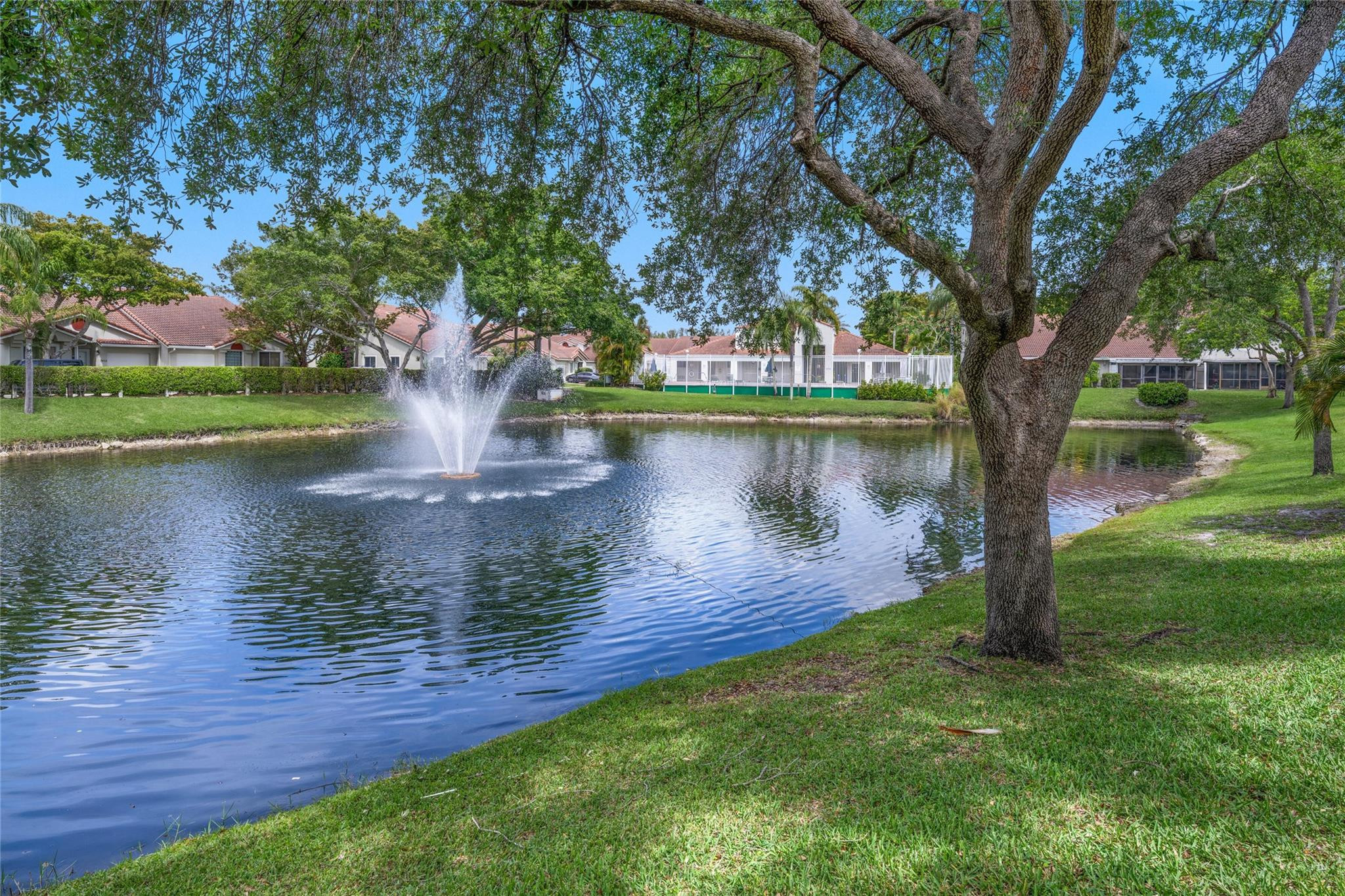 7362 Pinewalk Dr 7362