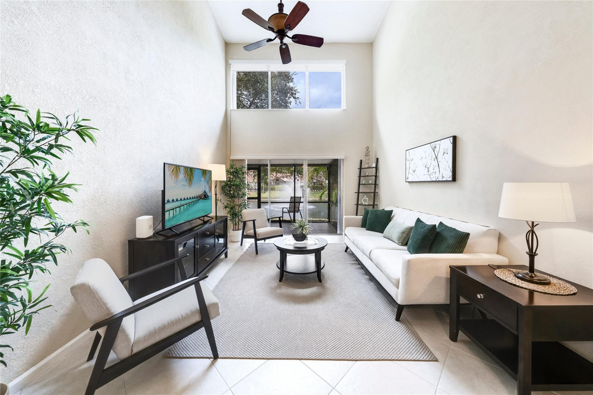 7362 Pinewalk Dr 7362