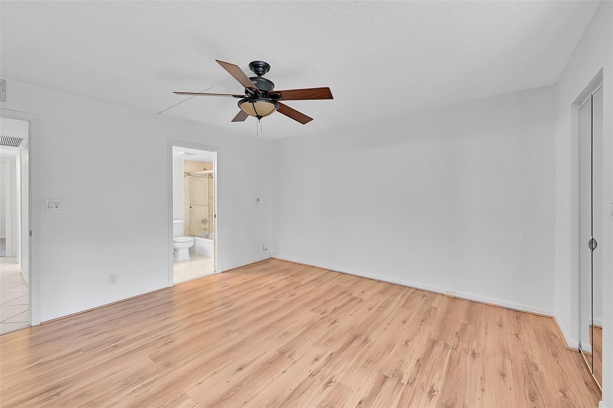 4701 Martinique Dr K1