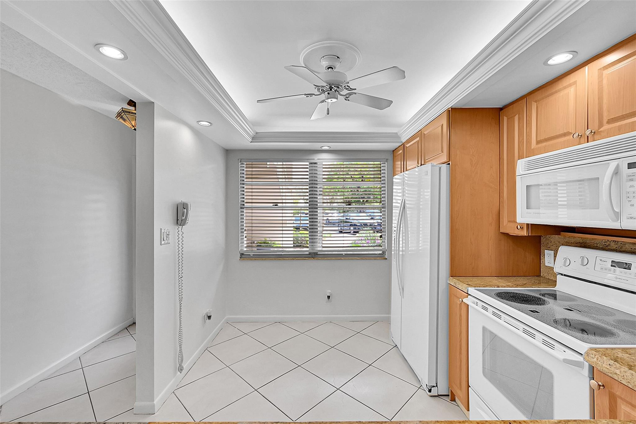4701 Martinique Dr K1