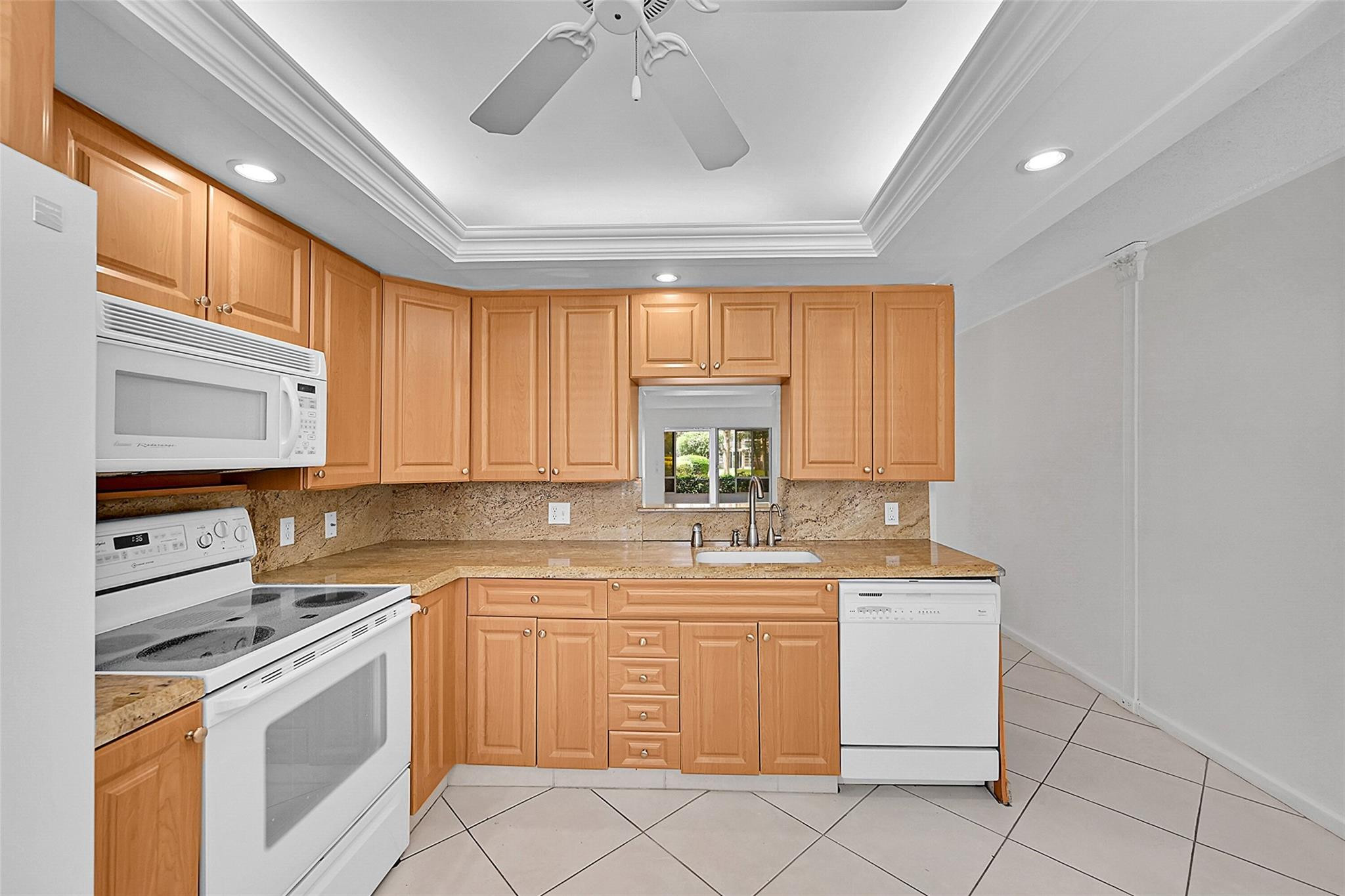 4701 Martinique Dr K1